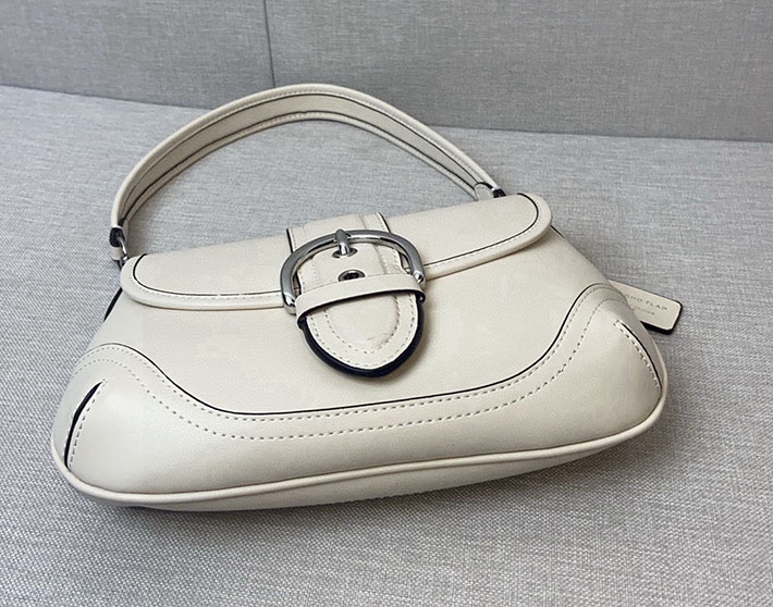 最高級コーチスーパーコピー COACH CR699 ソーホー ワンショルダーバッグ ソーホーバッグ チョーク 2629240 レディース コーチ バッグ 斜 めがけ 人気 - 画像 (4)