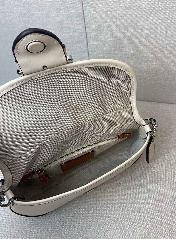 最高級コーチスーパーコピー COACH CR699 ソーホー ワンショルダーバッグ ソーホーバッグ チョーク 2629240 レディース コーチ バッグ 斜 めがけ 人気 - 画像 (3)