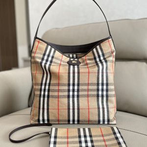 レディース バーバリー バッグ