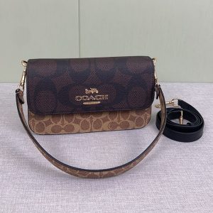 コーチ バッグ 斜 めがけ 人気