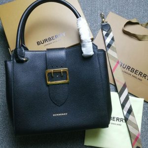 レディース バーバリー バッグ 人気