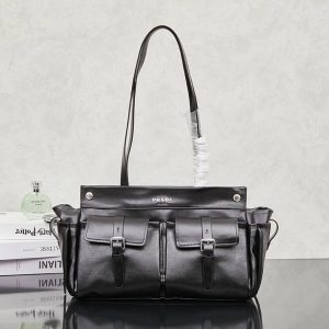 プラダ トートバッグ アウトレット