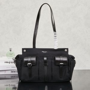 プラダ トートバッグ レディース
