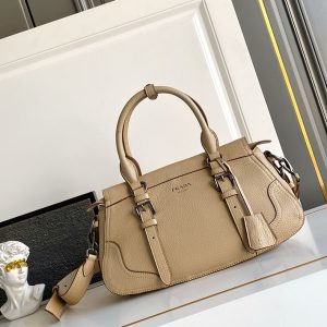 プラダ トートバッグ アウトレット