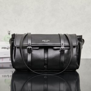 プラダ バッグ 人気 ランキング