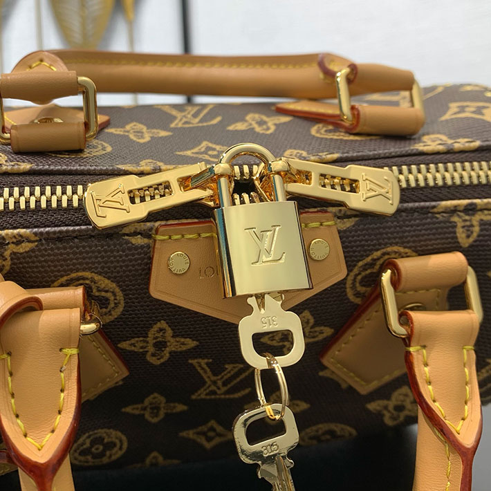 ルイヴィトン販売店舗 バッグ レディース LV スピーディ・トランク 20 モノグラム・オリジン エベヌ M28102 ルイヴィトン バッグ 人気順 - 画像 (8)