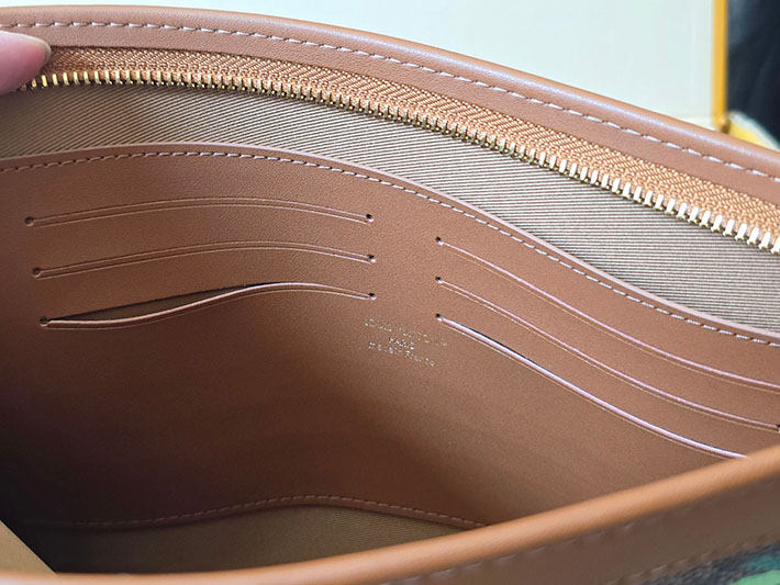 ルイヴィトン販売店舗 バッグ レディース LV Pochette Voyage MM x The Darjeeling Limited N40897 ルイヴィトン バッグ 新作 - 画像 (3)