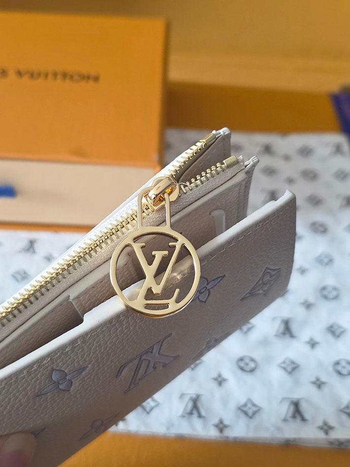 ルイヴィトン販売店舗 財布 レディース LV ポルトフォイユ・リサ モノグラム・ミルキーホワイト、ブルー M27742 ルイヴィトン 財布 二つ折り - 画像 (6)