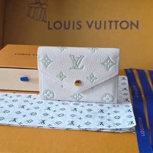 ルイヴィトン 三 つ折り財布 レディース