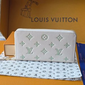 ルイヴィトン 長財布 白