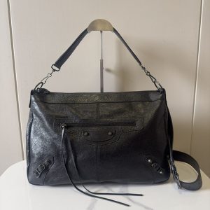 バレンシアガ風 バッグ