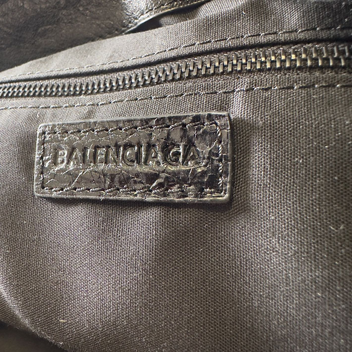 バレンシアガ バッグ 人気 レディース BALENCIAGA Le City Moto Medium leather shoulder bag ブラック 2629369 バレンシアガ風 バッグ - 画像 (3)