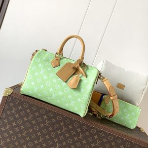 ルイヴィトン 旅行 バッグ メンズ