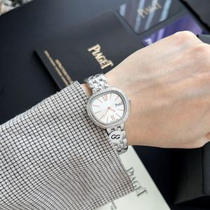 ピアジェ 時計 芸能人