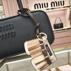 Miumiu バッグチャーム