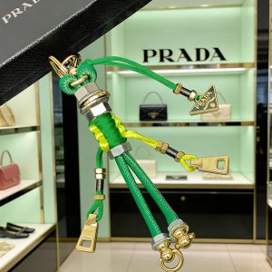 プラダ バッグチャーム