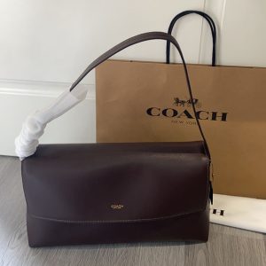 コーチ バッグ 新作 アウトレット