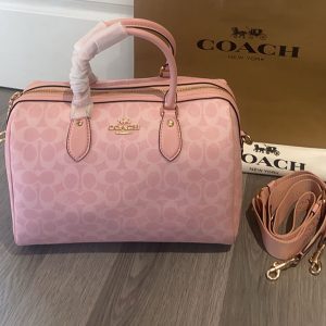 コーチ バッグ ピンク 新作