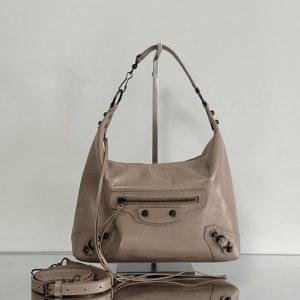 バレンシアガ バッグ アウトレット