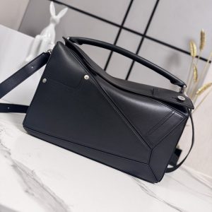 ロエベ メンズバッグ 人気