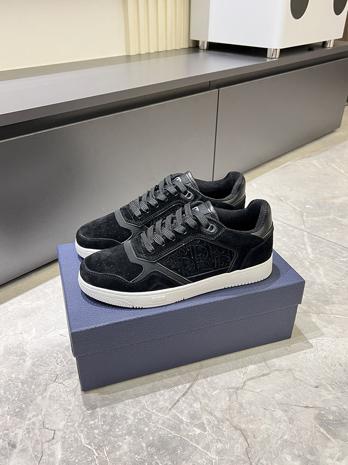 ディオール スニーカー 厚底