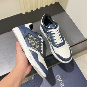 ディオール スニーカー 安い