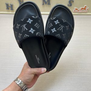 夏 サンダル ブランド メンズ