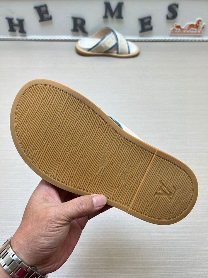 メンズ・レディース兼用 ルイヴィトン LV ブリス・ライン ミュール シューズ 靴 スライドサンダル 2629686 靴 人気ブランド メンズ - 画像 (2)