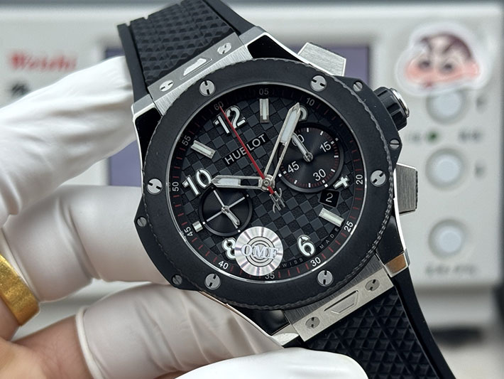 最高級ウブロスーパーコピー HUBLOT ビッグ・バン 20th アニバーサリー チタニウム セラミック 431.NM.1337.RX ウブロ 時計 安い順 - 画像 (9)