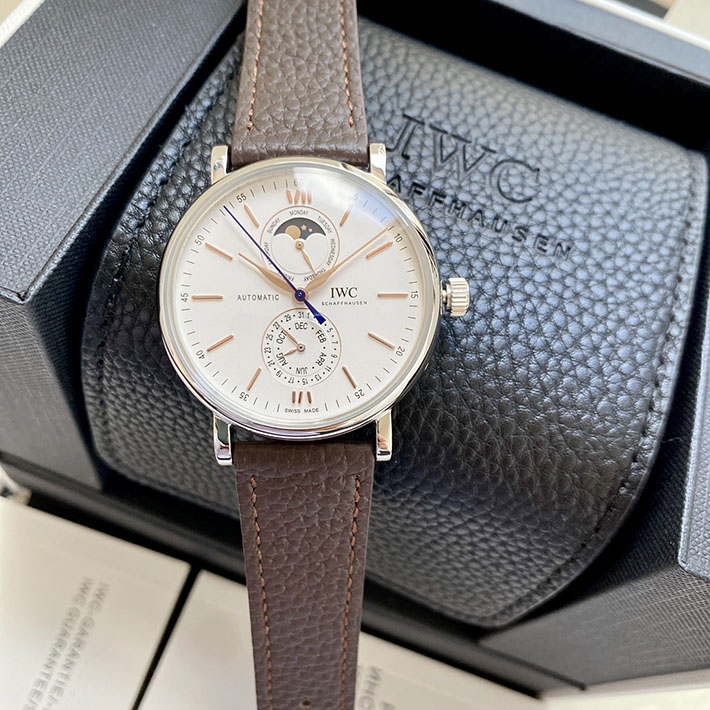 IWC 時計 メンズ 人気