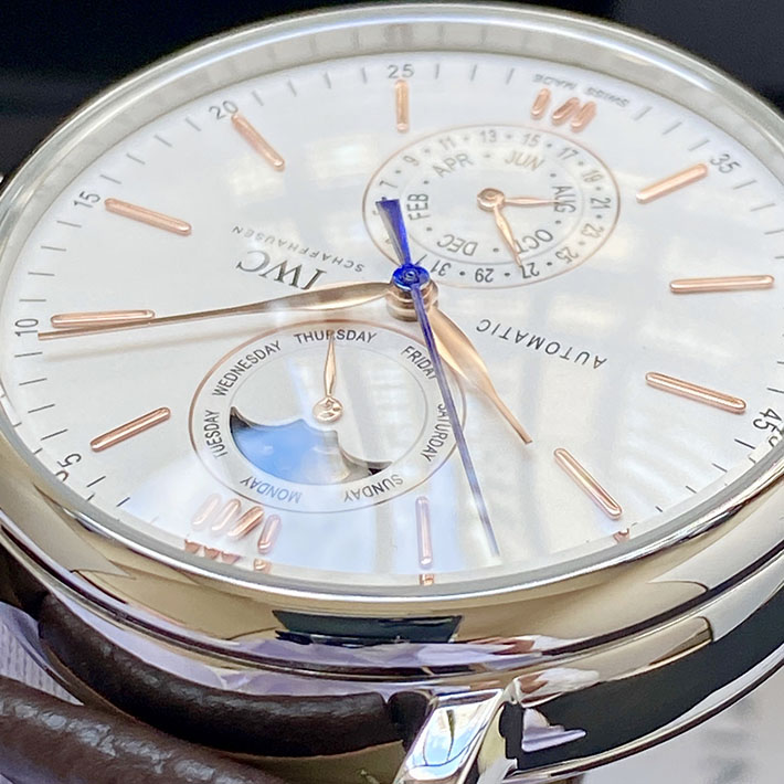 最高級IWCスーパーコピー IWC時計コピー ポートフィノ コンプリート カレンダー 41mm IW359002 IWC 時計 メンズ 人気 - 画像 (7)