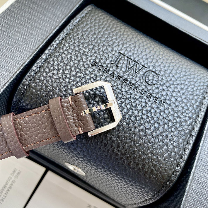 最高級IWCスーパーコピー IWC時計コピー ポートフィノ コンプリート カレンダー 41mm IW359002 IWC 時計 メンズ 人気 - 画像 (4)