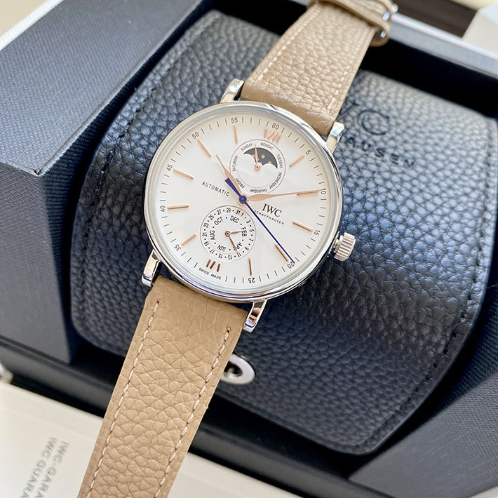 最高級IWCスーパーコピー IWC時計コピー ポートフィノ コンプリート カレンダー 41mm 2629703 IWC 時計 人気モデル - 画像 (5)