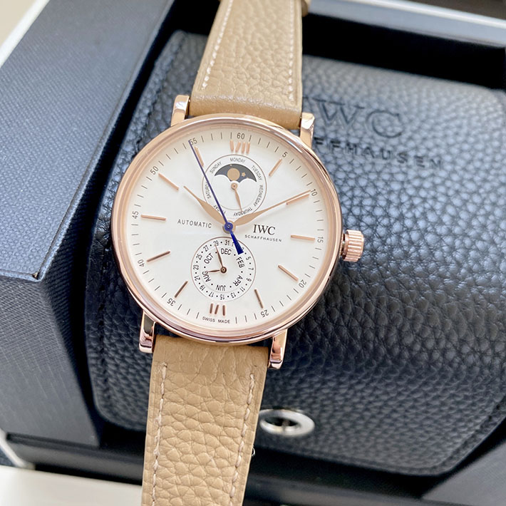 最高級IWCスーパーコピー IWC時計コピー ポートフィノ ハンドワインド ムーンフェイズ 41mm 2629707 IWC ポート フィノ ムーンフェイズ - 画像 (7)