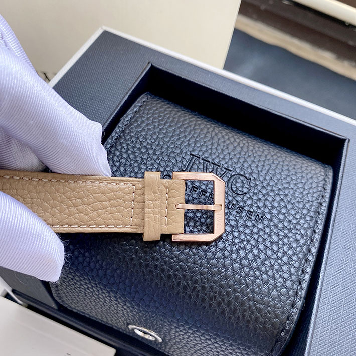 最高級IWCスーパーコピー IWC時計コピー ポートフィノ ハンドワインド ムーンフェイズ 41mm 2629707 IWC ポート フィノ ムーンフェイズ - 画像 (2)