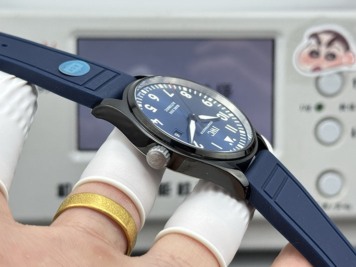 最高級IWCスーパーコピー パイロットウォッチ オートマティック 41 トップガン レイク・タホ 2629735 IWC 並行輸入 - 画像 (4)