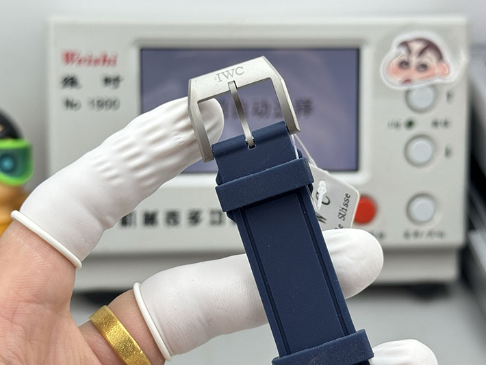 最高級IWCスーパーコピー パイロットウォッチ オートマティック 41 トップガン レイク・タホ 2629735 IWC 並行輸入 - 画像 (2)