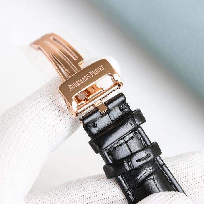 最高級オーデマピゲスーパーコピー CODE11.59 バイ オーデマ ピゲ オートマティック フライング トゥールビヨン 2629741 オーデマピゲ 価格 - 画像 (2)