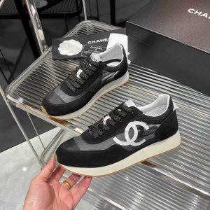 シャネル スニーカー 新作