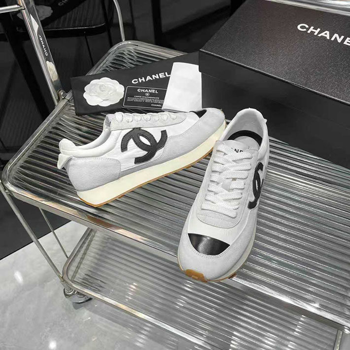 レディース 最高級シャネルスーパーコピー CHANEL 2026年春夏 新作 CC ランニング スニーカー 2629755 シャネル スニーカー 公式 - 画像 (2)