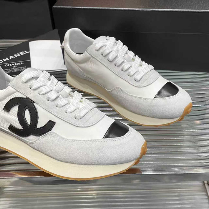 レディース 最高級シャネルスーパーコピー CHANEL 2026年春夏 新作 CC ランニング スニーカー 2629755 シャネル スニーカー 公式 - 画像 (6)