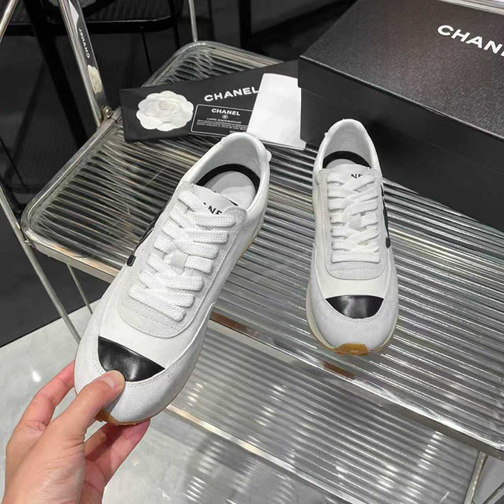 レディース 最高級シャネルスーパーコピー CHANEL 2026年春夏 新作 CC ランニング スニーカー 2629755 シャネル スニーカー 公式 - 画像 (5)