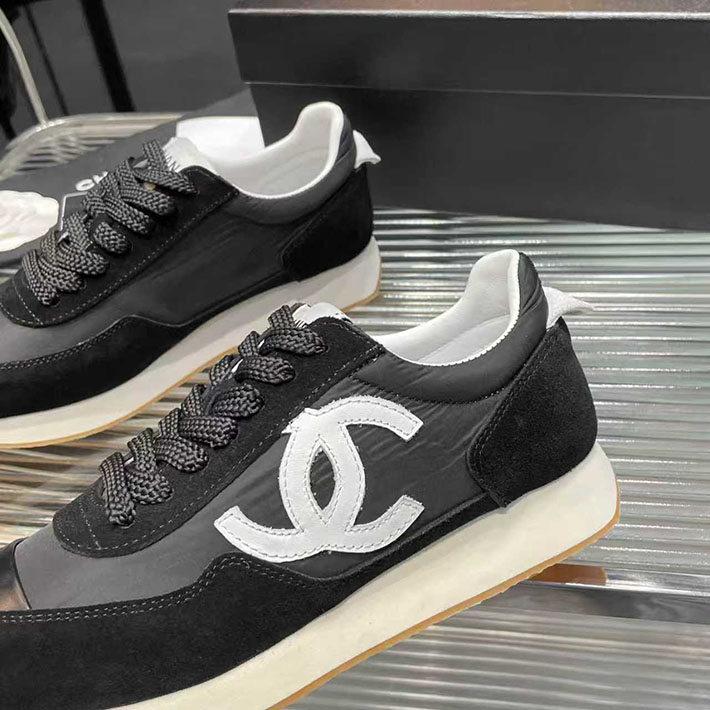 レディース 最高級シャネルスーパーコピー CHANEL 2026年春夏 新作 CC ランニング スニーカー 2629756 シャネル スニーカー 人気 - 画像 (2)