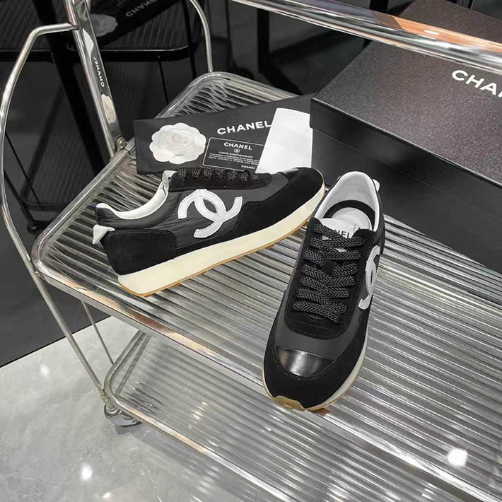 レディース 最高級シャネルスーパーコピー CHANEL 2026年春夏 新作 CC ランニング スニーカー 2629756 シャネル スニーカー 人気 - 画像 (5)