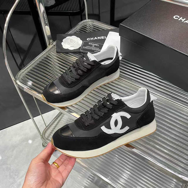 レディース 最高級シャネルスーパーコピー CHANEL 2026年春夏 新作 CC ランニング スニーカー 2629756 シャネル スニーカー 人気 - 画像 (4)