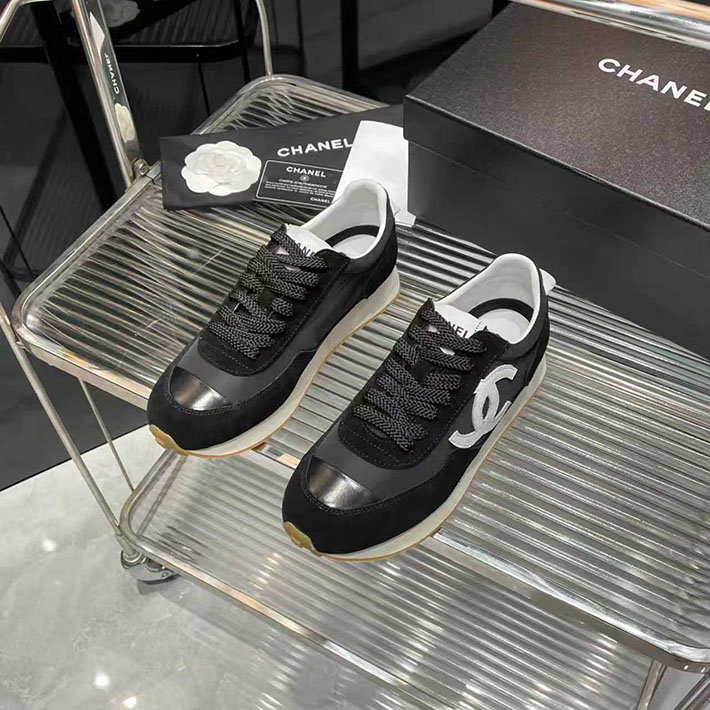 レディース 最高級シャネルスーパーコピー CHANEL 2026年春夏 新作 CC ランニング スニーカー 2629756 シャネル スニーカー 人気 - 画像 (3)
