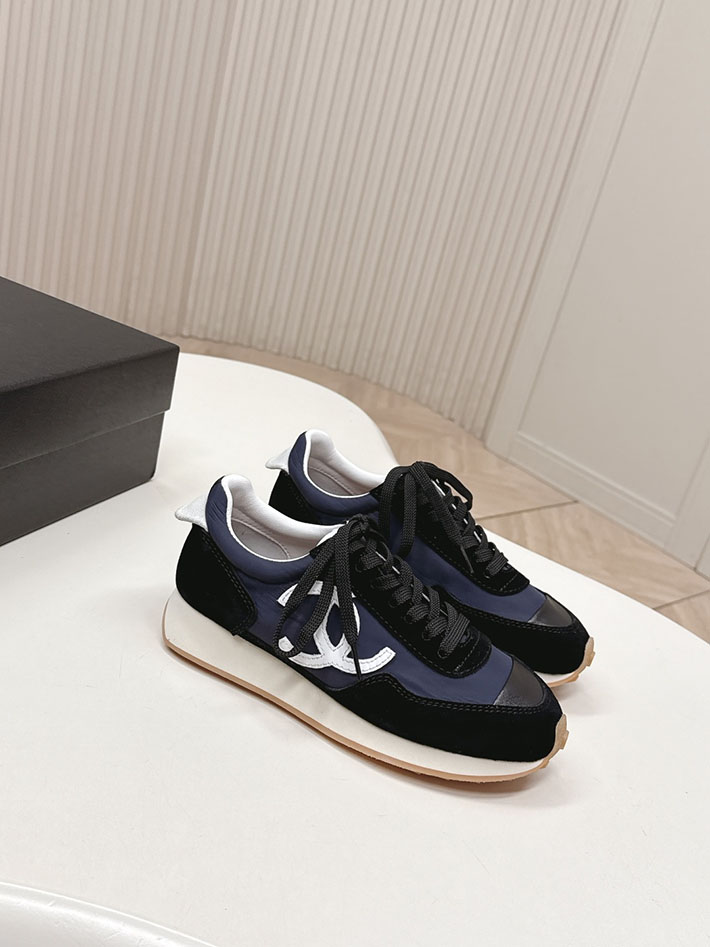 レディース 最高級シャネルスーパーコピー CHANEL 2026年春夏 新作 CC ランニング スニーカー 2629757 シャネル スニーカー 定価 - 画像 (4)