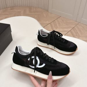 シャネル スニーカー 厚底