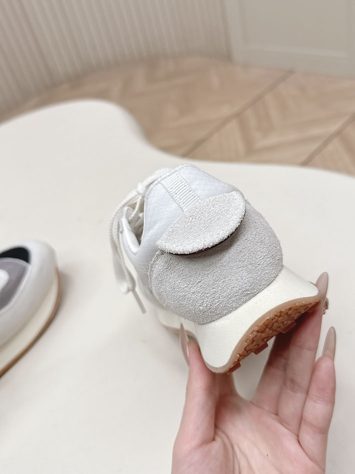 レディース 最高級シャネルスーパーコピー CHANEL 2026年春夏 新作 CC ランニング スニーカー 2629760 シャネル スニーカー 安い - 画像 (8)