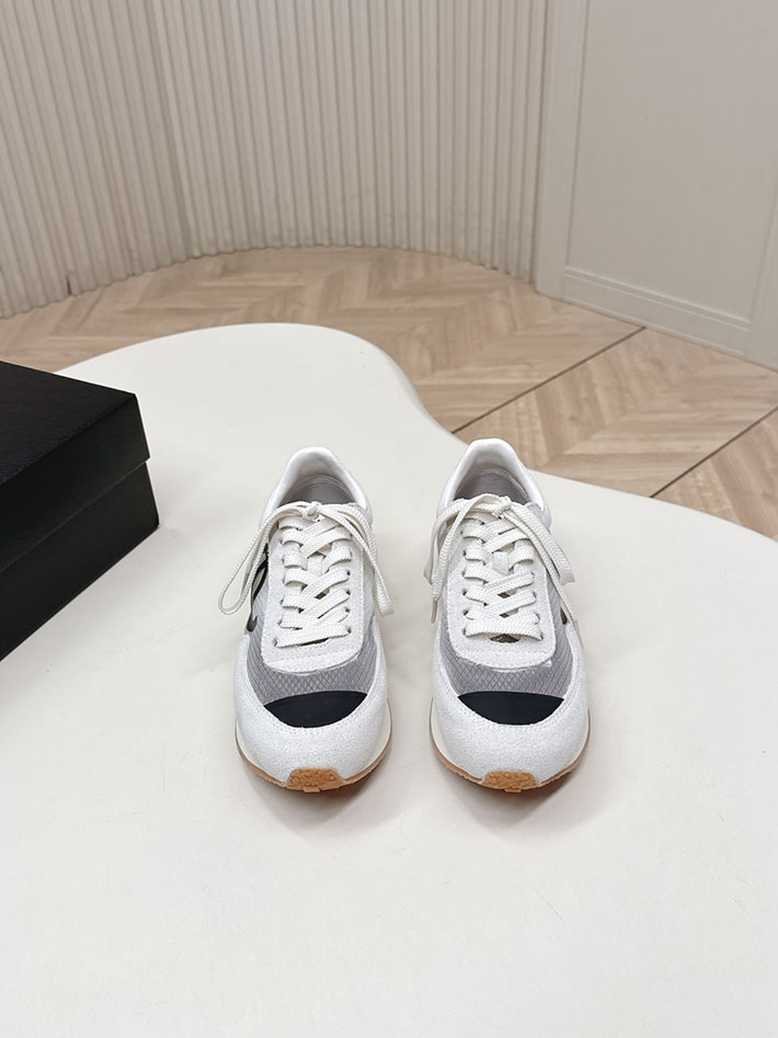 レディース 最高級シャネルスーパーコピー CHANEL 2026年春夏 新作 CC ランニング スニーカー 2629760 シャネル スニーカー 安い - 画像 (5)